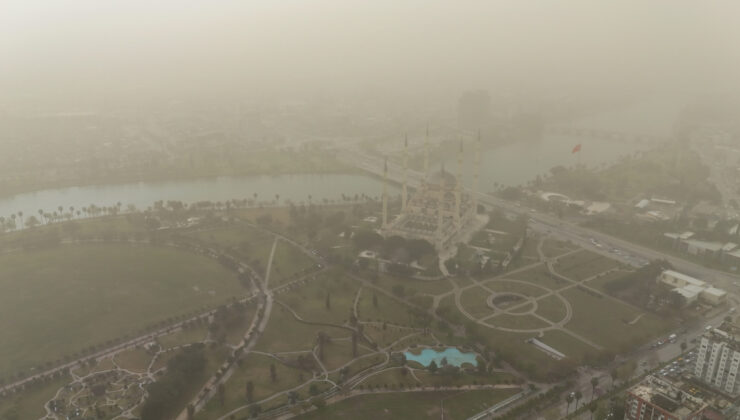 Adana’yı Toz Bulutu Sardı: Libya’dan Gelen Toz Fırtınası Hayatı Olumsuz Etkiledi