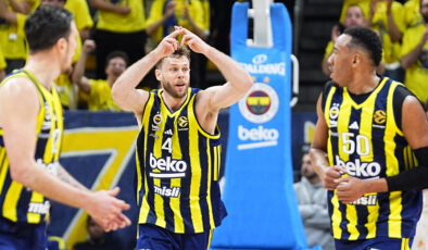 Fenerbahçe Beko, Zalgiris Karşısında Play-Off’ta Avantajını Sürdürmek İstiyor: Maç Ne Zaman, Nerede?