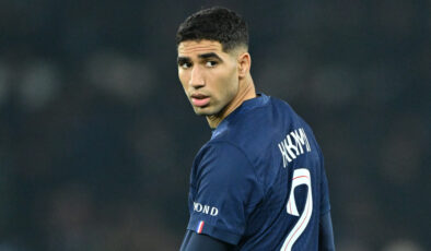 PSG’de Achraf Hakimi Sakatlandı: Şampiyonlar Ligi Yarı Final Rövanşında Oynamayacak