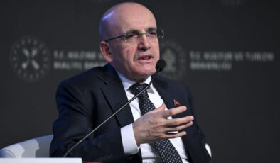 Şimşek’ten Enflasyon Değerlendirmesi: Yıllık Enflasyon %30,9’a Geriledi, Gıda Enflasyonunda İyileşme Beklentisi