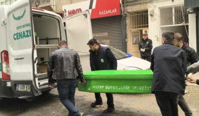 Hatay’da Korkunç Cinayet: 75 Yaşındaki Adam Evinde Öldürülmüş Bulundu