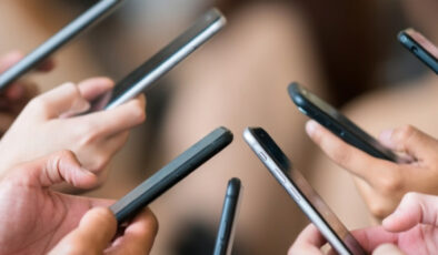 Adalet Bakanı Gürlek’ten Gençlere Sosyal Medya Uyarısı: ‘Yalan Hayatlar’a Kanmayın