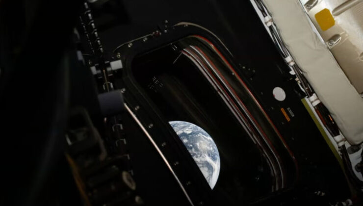 NASA’dan Ay Yolculuğunda Dünya’nın Nefes Kesen Görüntüleri! Artemis II Misyonu Başladı