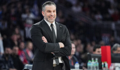 Beşiktaş Efsanesi Yaratıyor: Eurocup Finaline Yükseldi! Alimpijevic’ten Zafer Açıklamaları ve Taraftar Çağrısı