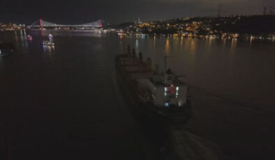 Son Dakika: İstanbul Boğazı’nda Gemi Arızası! Boğaz Trafiği Çift Yönlü Durduruldu