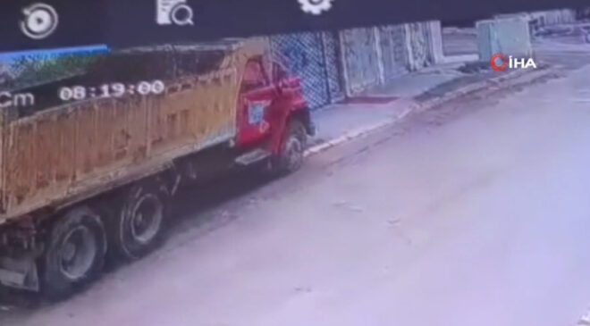 Kocaeli’de Freni Boşalan Hafriyat Kamyonu Dehşet Saçtı: Yaşlı Adam Hayatını Kaybetti