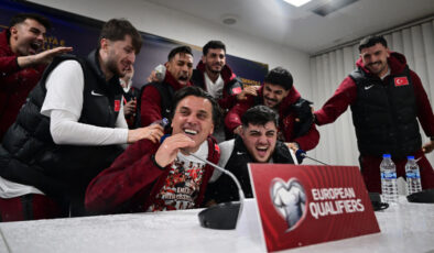 A Milli Takım’dan Dünya Kupası Coşkusu: Kosova’yı Deplasmanda Yenen Türkiye 24 Yıl Sonra Finallerde!