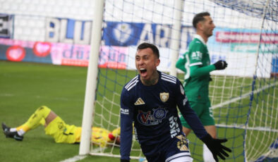 Erzurumspor FK, Iğdır FK’yı 2-1 Mağlup Ederek Liderliğini Sürdürdü: Maç Özeti ve Analizi