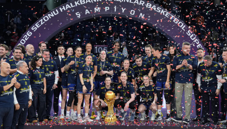 Fenerbahçe Opet Namağlup Şampiyonluğa Ulaştı: Kadınlar Basketbol Süper Ligi Kupası’nı Kaldırdı