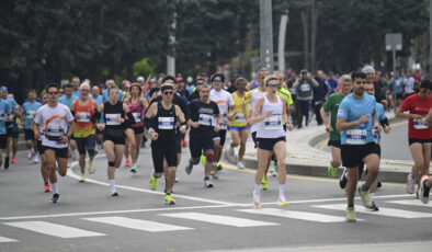 1920 Koşusu’nda Dereceye Girenler Belli Oldu: Derya Kunur ve Adel Mechaal Zirvede!