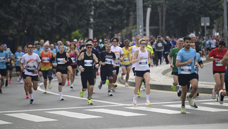 1920 Koşusu’nda Dereceye Girenler Belli Oldu: Derya Kunur ve Adel Mechaal Zirvede!