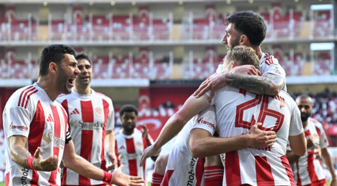 Antalyaspor, Eyüpspor’u 3-0 Mağlup Ederek Galibiyet Hasretine Son Verdi