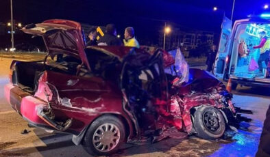 Silifke’de Feci Kaza: Otomobil Demir Yığınına Döndü, Sürücü Hayatını Kaybetti