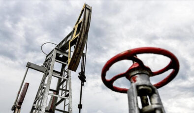 Trump’tan İran’a Hürmüz Boğazı Uyarısı ve Petrol Fiyatlarındaki Yükseliş: Enerji Piyasaları Alarmda