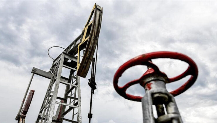 Trump’tan İran’a Hürmüz Boğazı Uyarısı ve Petrol Fiyatlarındaki Yükseliş: Enerji Piyasaları Alarmda