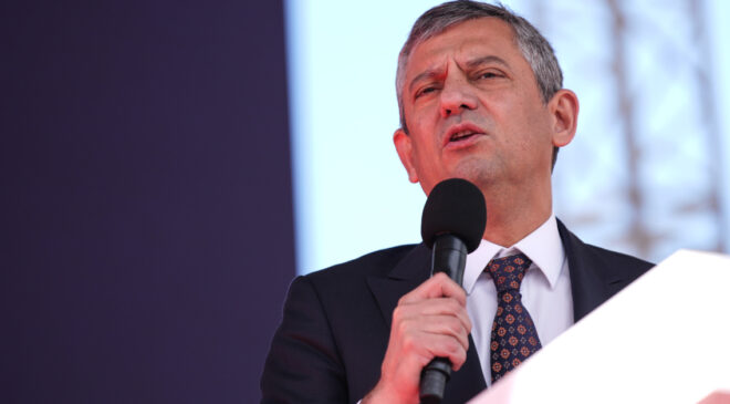 Özgür Özel’den DEM Parti Ziyareti: Dış Politika, Terör ve Seçim Güvenliği Vurgusu