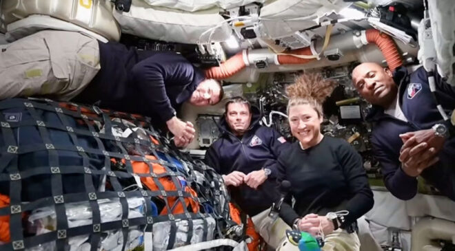 Artemis II Astronotları Ay’ın Çekim Alanına Girdi: Tarihi Yolculuk Başlıyor!