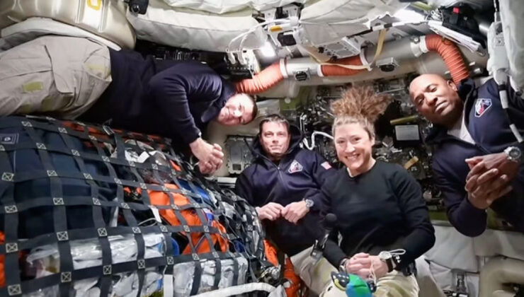 Artemis II Astronotları Ay’ın Çekim Alanına Girdi: Tarihi Yolculuk Başlıyor!