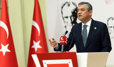 Özgür Özel’den Bursa Operasyonu ve Seçimlere İlişkin Sert Açıklamalar: ‘Milletin İradesine Darbe’