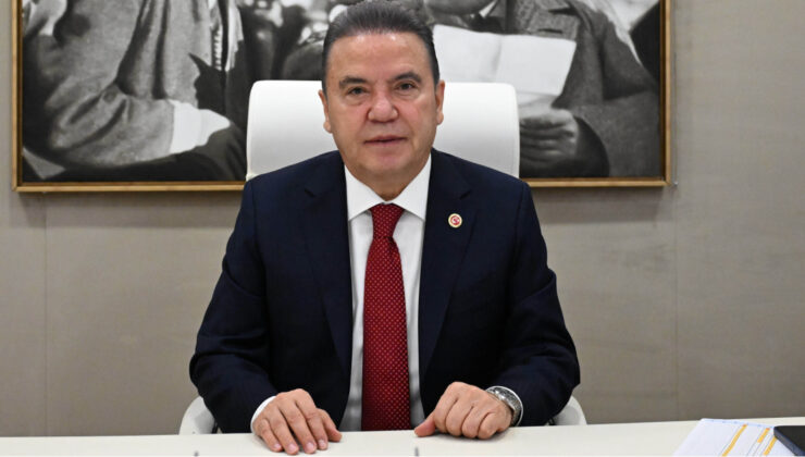 Antalya Büyükşehir Belediyesi’nde ‘Zimmet’ Operasyonu: Muhittin Böcek Tutuklandı, 399 Milyon Liralık Kamu Zararı İddiası