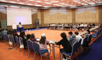 Doğa Koleji 8. Yaratıcı Yazarlık Festivali’nde Öğrenciler Edebiyatın Önemli İsimleriyle Buluştu