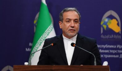 İran Dışişleri Bakanı Arakçi’den Rusya Ziyareti: Bölgesel İstişareler ve Müzakere Şartları