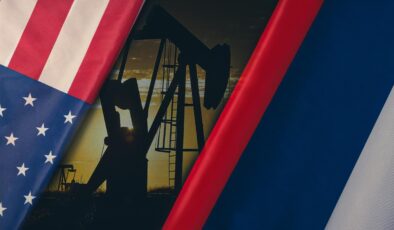 ABD’den Rus Petrolüne Yönelik Yaptırım Muafiyeti Uzatıldı: Denizdeki Petrol Kurtarıldı