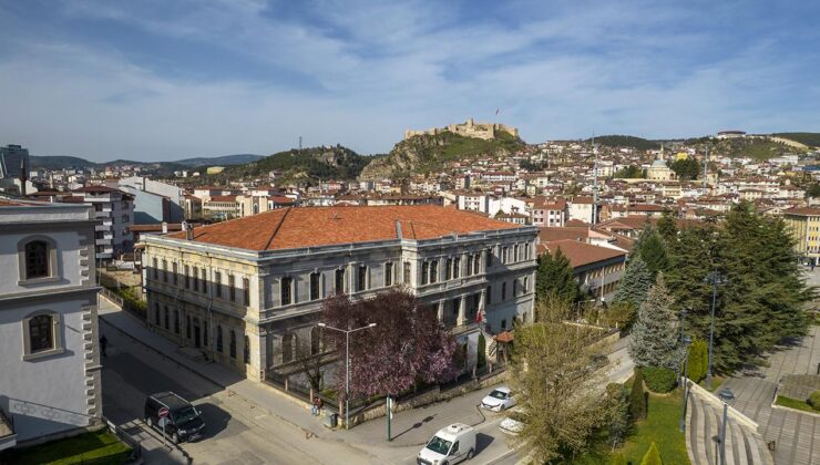 Anadolu’nun İlk Devlet Lisesi Abdurrahmanpaşa Lisesi 141 Yaşında: Tarihi Miras ve Eğitim Devam Ediyor