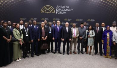 Antalya Diplomasi Forumu’nda Yoğun Diplomasi: Bakan Fidan Afrika Temsilcileriyle Bir Araya Geldi