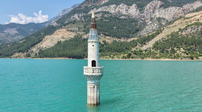 Alaköprü Barajı Doldu: Tarihi Akine Mahallesi Sular Altında Kaldı