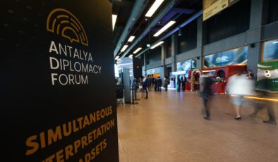 Antalya Diplomasi Forumu Başladı: Belirsizliklerle Baş Etme Temasıyla Uluslararası Zirve