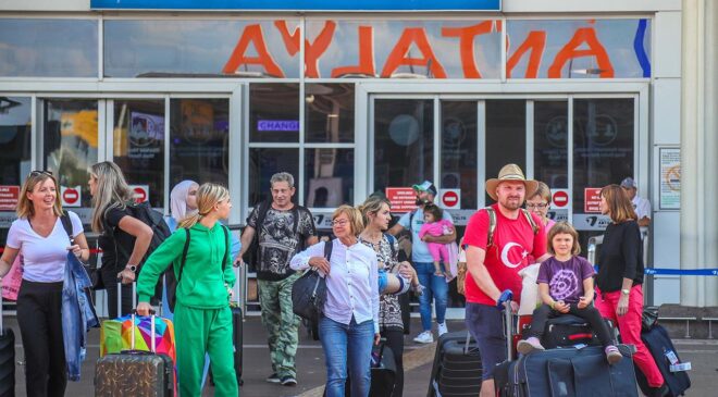 Antalya Havalimanı Yeni Terminal Binalarıyla Rekor Yolcu Sayılarına Ulaşıyor: 82 Milyon Yolcu Kapasitesiyle Sektöre Yön Veriyor