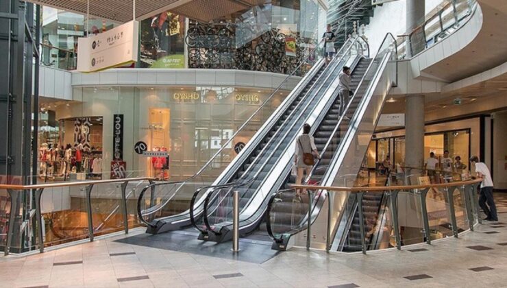 AVM’lere Giriş Ücretli Olacak İddiası Yalanlandı: Resmi Açıklama ve Uyarı