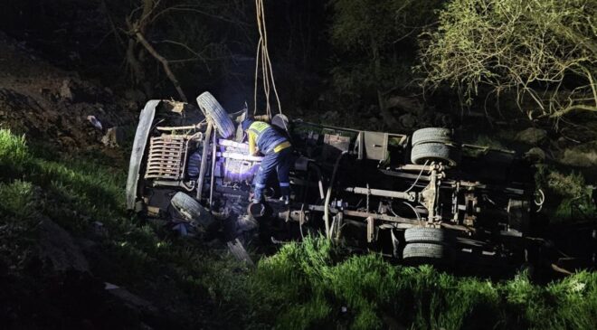Balıkesir’de Kamyonet Şarampole Devrildi: 1 Ölü, 1 Yaralı