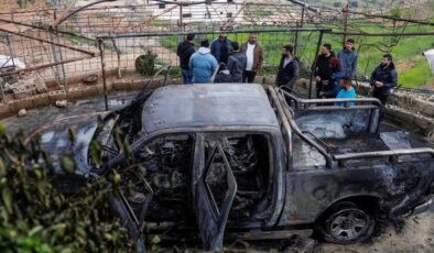 İsrail’den Batı Şeria’da Filistinlilere Yönelik Saldırılar: Araç Yakma ve Baskınlar