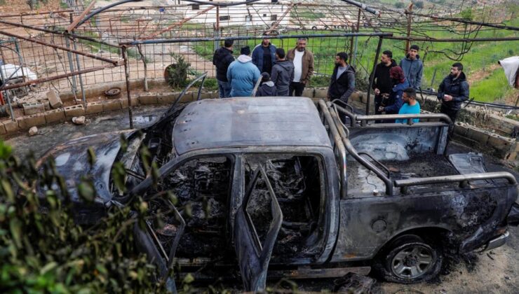 İsrail’den Batı Şeria’da Filistinlilere Yönelik Saldırılar: Araç Yakma ve Baskınlar