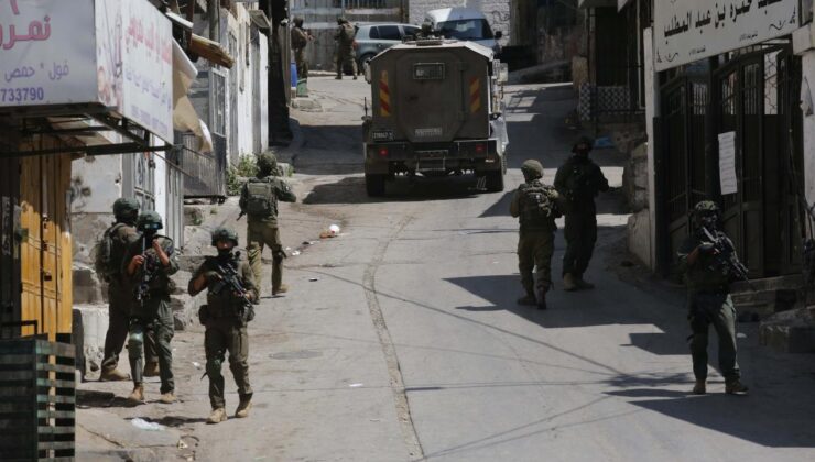 İsrail’den Filistinli İşçilere Vahşet: Gözaltı ve Kötü Muamele İddiaları