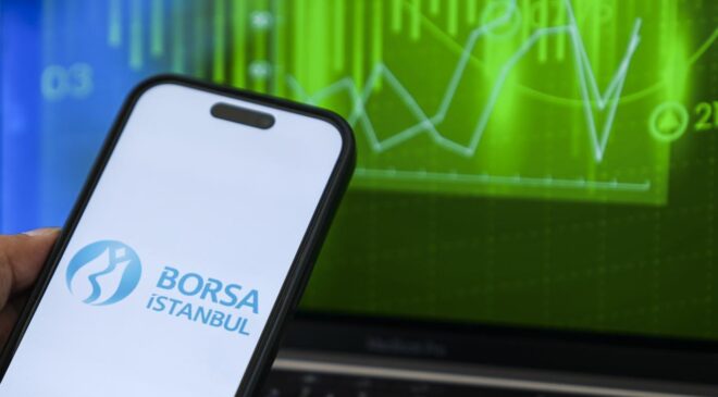 Borsa İstanbul Rekorlarla Haftayı Tamamladı: BIST 100 Yeni Zirvede!