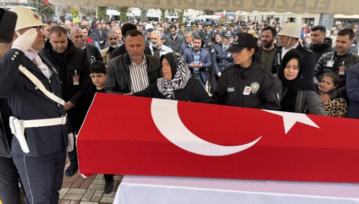 İstanbul’daki Kazada Şehit Olan Polis Memuru Seçkin Yalçın İçin Duygusal Törenle Veda