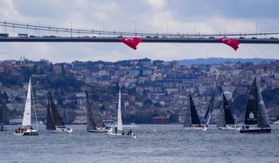 23 Nisan Coşkusu Denizlere Taştı: Uluslararası Yat Yarışları’nda 14 Ülkeden 500 Sporcu Çanakkale’ye Yelken Açtı