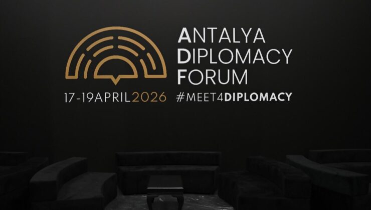 Antalya Diplomasi Forumu’nda Çocukların Dijital Güvenliği Gündemde: Bakan Göktaş’tan Önemli Açıklamalar