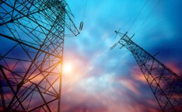 Türkiye’nin Elektrik Kurulu Gücü Rekor Seviyeye Ulaştı: Yenilenebilir Enerji Yükselişte