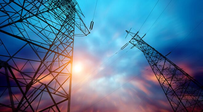 Türkiye’nin Elektrik Kurulu Gücü Rekor Seviyeye Ulaştı: Yenilenebilir Enerji Yükselişte