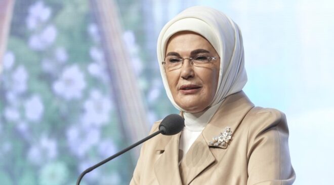 Emine Erdoğan’dan 23 Nisan Mesajı: Çocukların Neşesiyle Türkiye Yükselecek