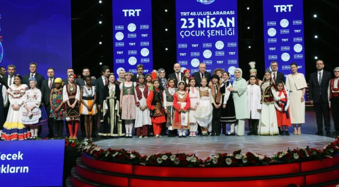 Emine Erdoğan’dan 23 Nisan Coşkusu: TRT Çocuk Şenliği’ne Özel Mesaj