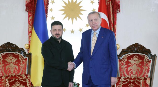 Cumhurbaşkanı Erdoğan, Ukrayna Devlet Başkanı Zelenskiy’i İstanbul’da Ağırladı: İkili Görüşmelerin Ardından İşbirliği Mesajları