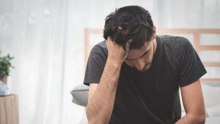 Güvensiz Erkeklik İnançları ve Mutluluk Arasındaki Bağlantı: Yeni Araştırma Şaşırtıcı Sonuçlar Ortaya Koydu