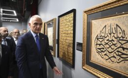 Bakan Ersoy’dan ‘Fuadname’ Sergisi Ziyareti: Fuat Başar’ın Sanat Dolu 50 Yılı Kutlandı