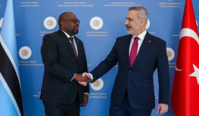 Bakan Fidan, Botsvana Dışişleri Bakanı Butale ile Ankara’da Görüştü: İkili İlişkiler ve İşbirliği Masada