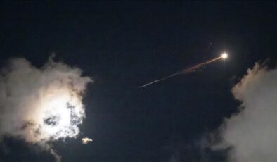 Yemen’den İsrail’e Füze Saldırısı: Husiler Cepheye Dahil Oldu